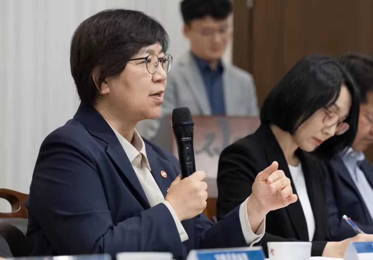 South Korea Reopens Cigarette Tax Debate as 63% Back Higher Tobacco Taxes