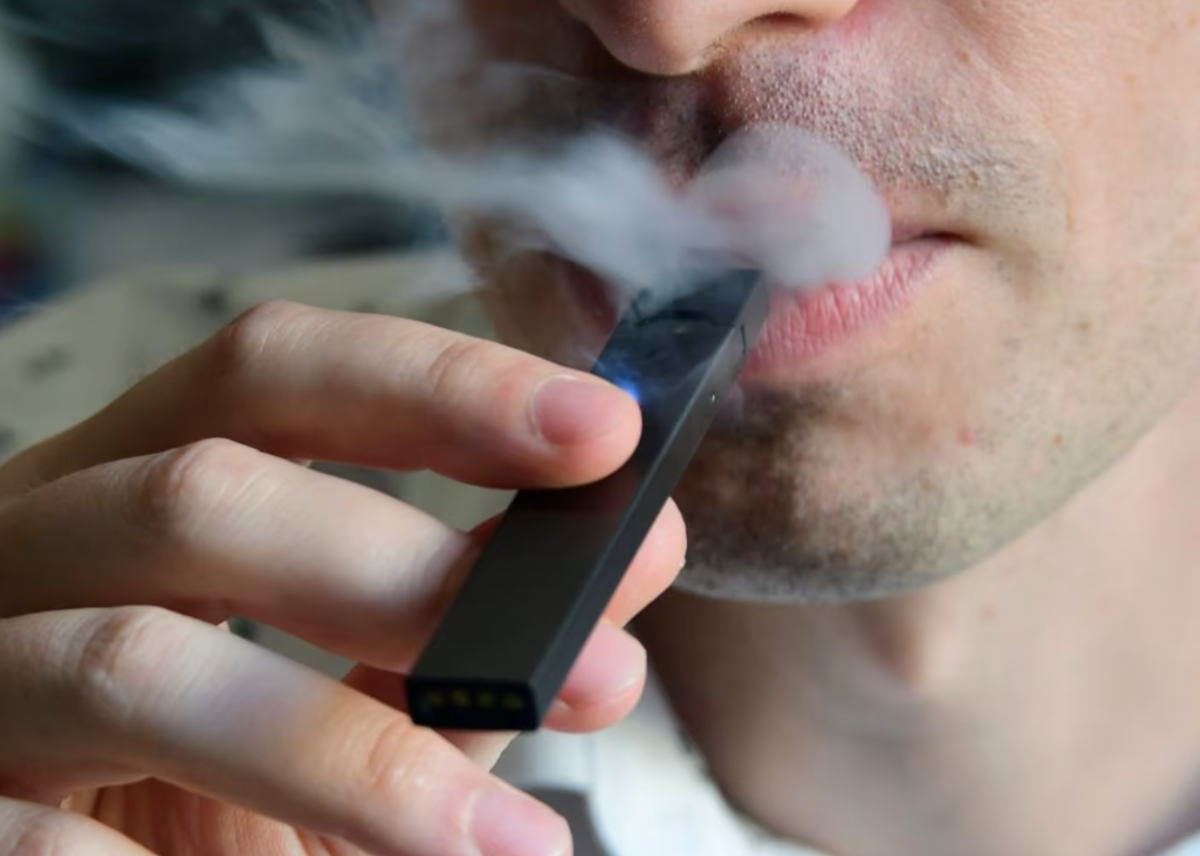 Canada Studies UK-Style “Smoke-Free Generation” Tobacco Ban