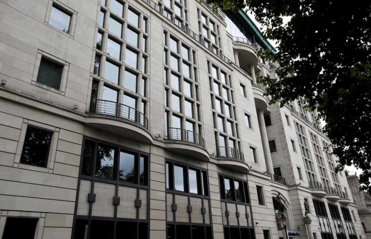 BAT Appoints Constantinescu as CFO,He Previously Spent 16 Years at the Company