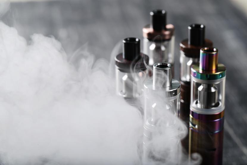 Azerbaijan parliament passes third-reading amendments introducing e-cigarette penalties, effective April 1, 2026