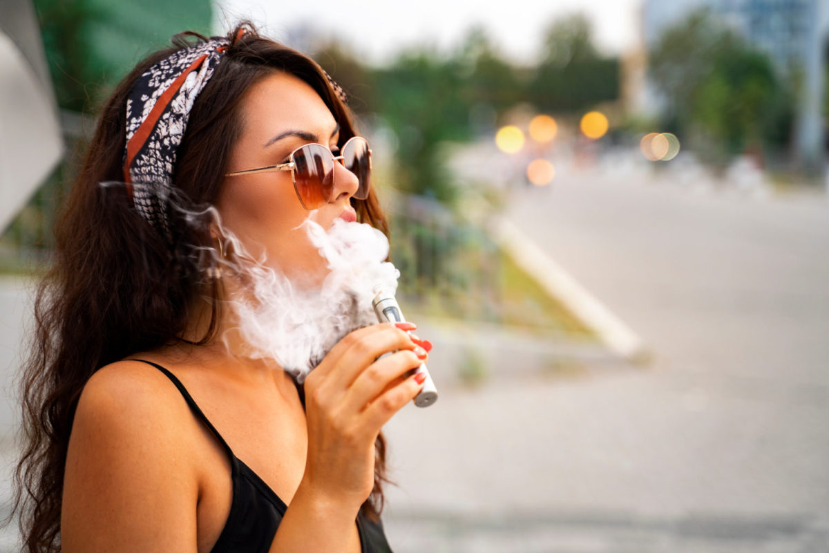 Iowa Targets Smoking Products With Tax Plan: Cigarettes to National Average, 15% Tax on Vapes and Consumable Hemp