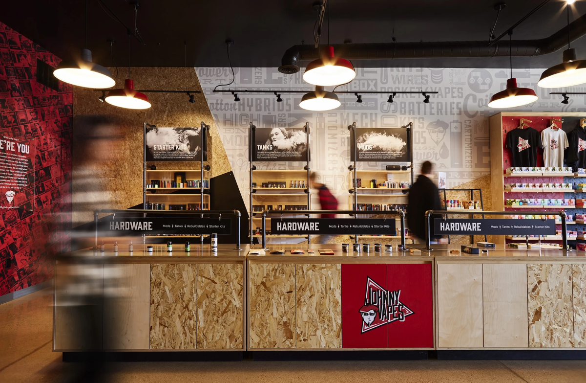Retail Case Study | Wisconsin Vape Market One Year After New Regulations: Johnny Vapes Reports 80% Sales Decline as Consumers Shift Online and Across State Lines